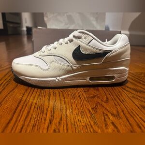 Nike Cream and Black AirMax 1s
